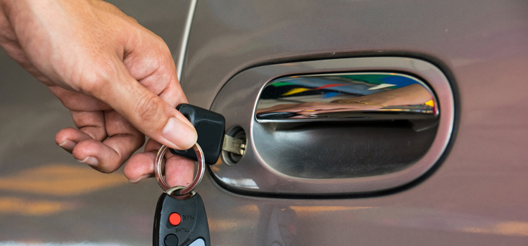 Car door lock repair in Arvin