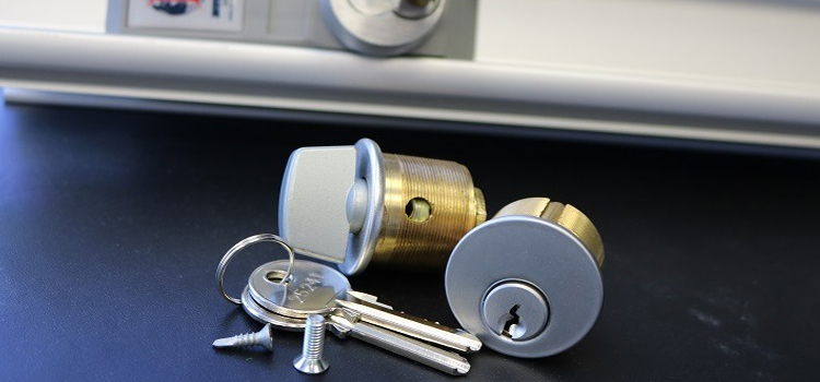 Commercial Lock Installation Arvin